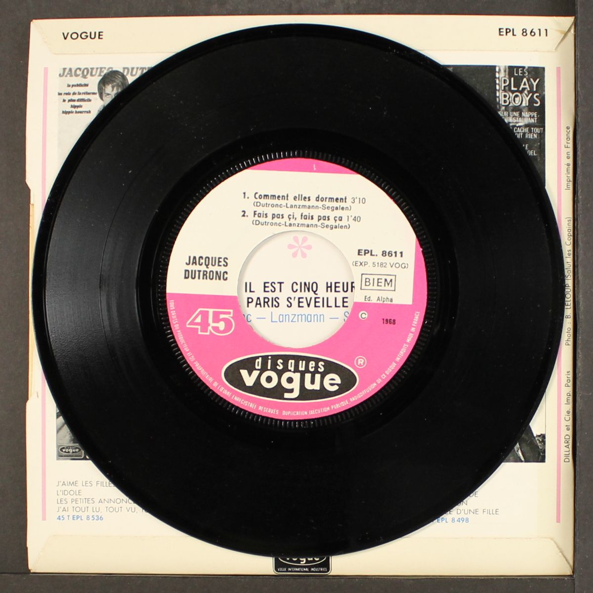 il est cinq heures, paris s'eveille + 3 by JACQUES DUTRONC