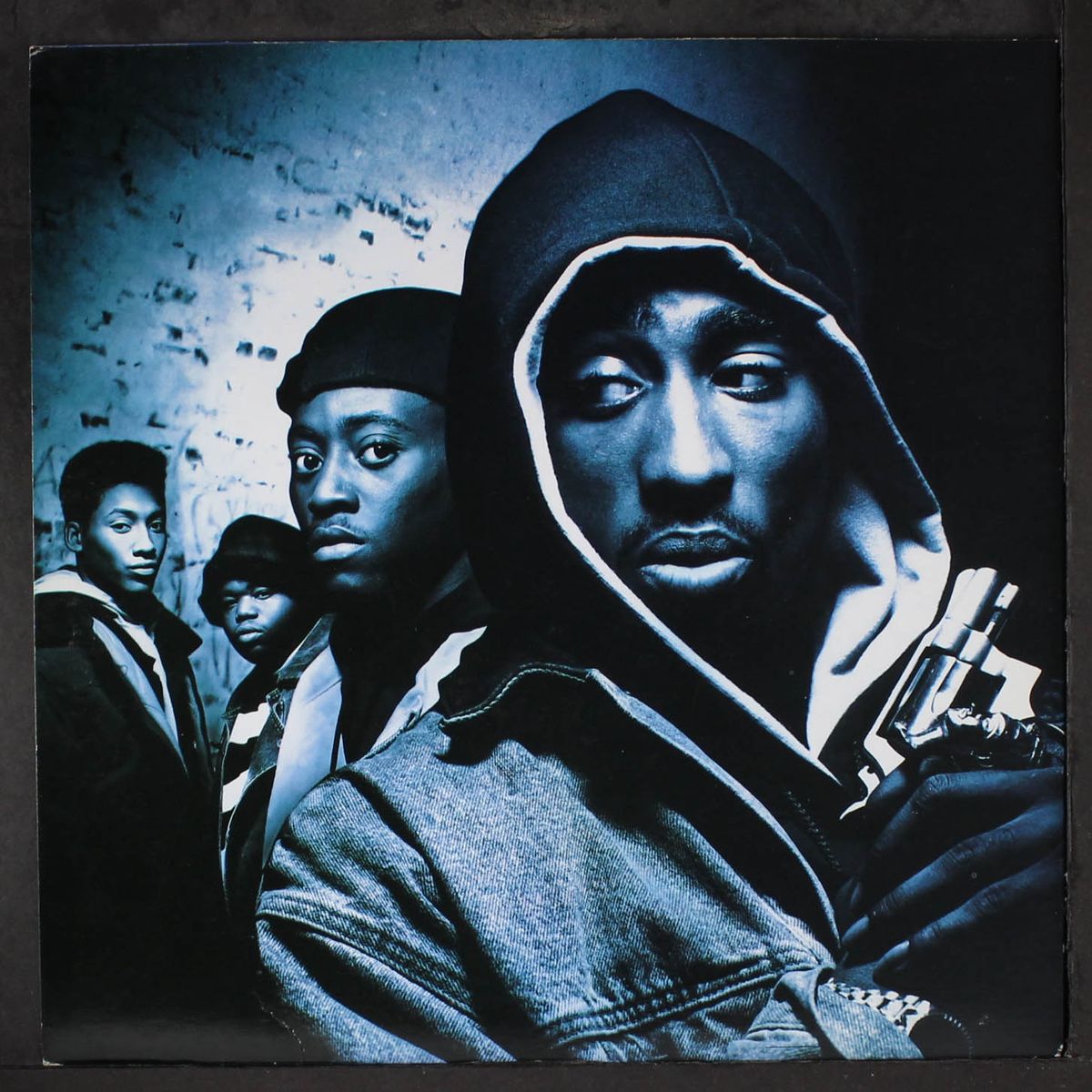 he's gamin' on ya / instro by SALT-N-PEPA