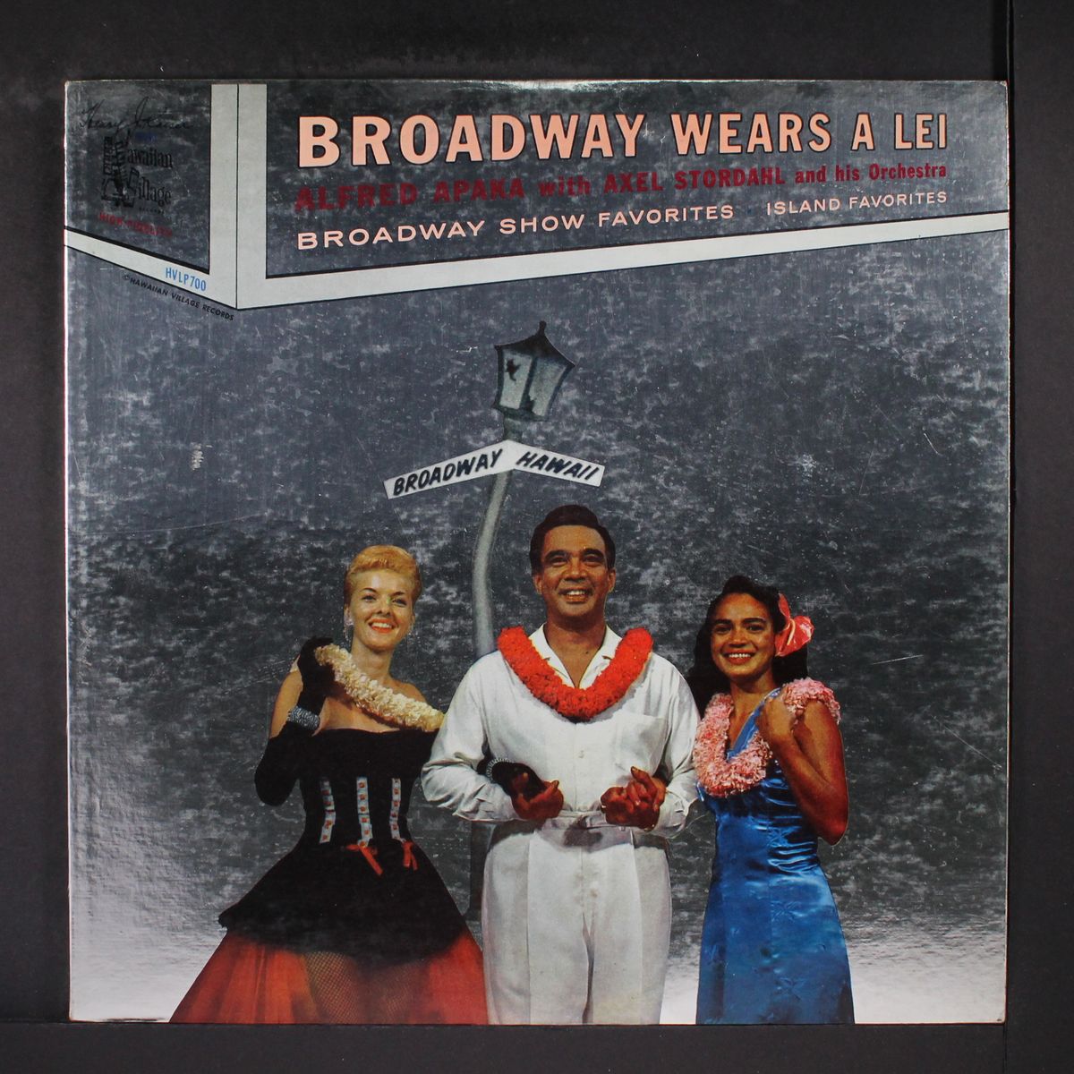broadway wears a lei by ALFRED APAKA