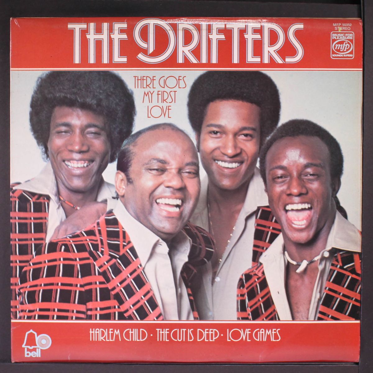 there goes my first love by DRIFTERS