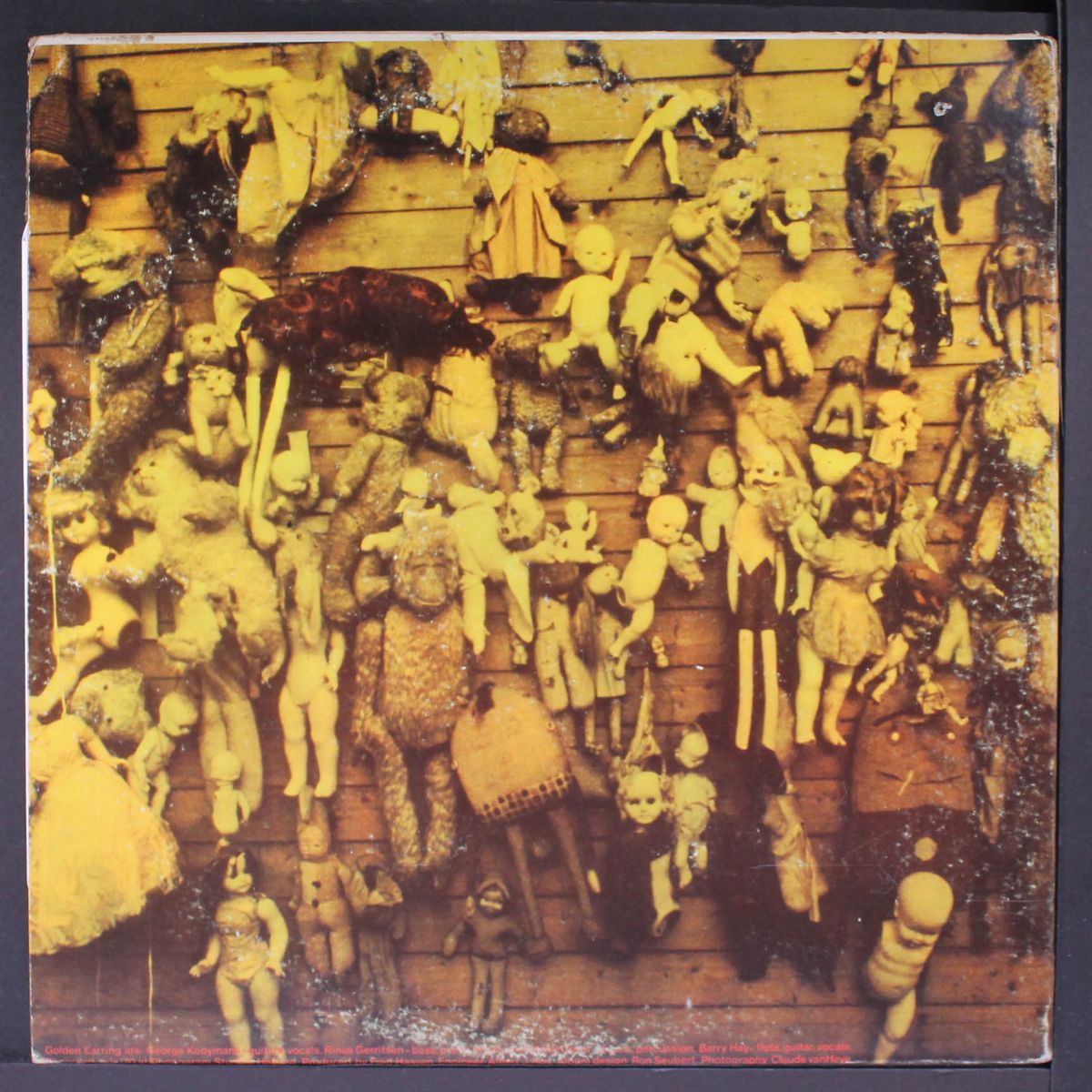 golden earring ('the wall of dolls') by GOLDEN EARRING