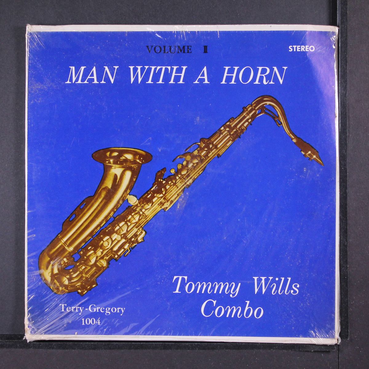 man with a horn, vol. 2 by TOMMY WILLS