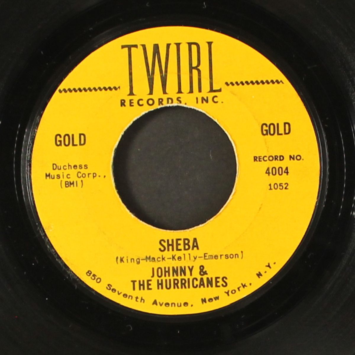 sheba / beatnick fly by JOHNNY & HURRICANES