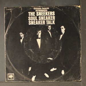 SNEEKERS