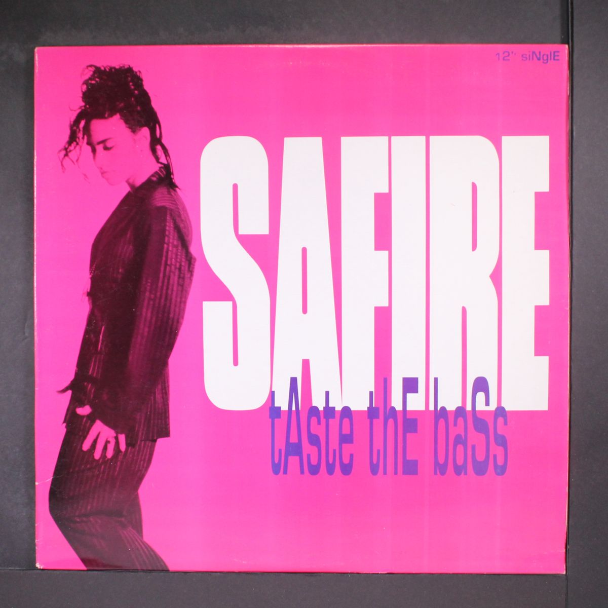 taste the bass by SAFIRE