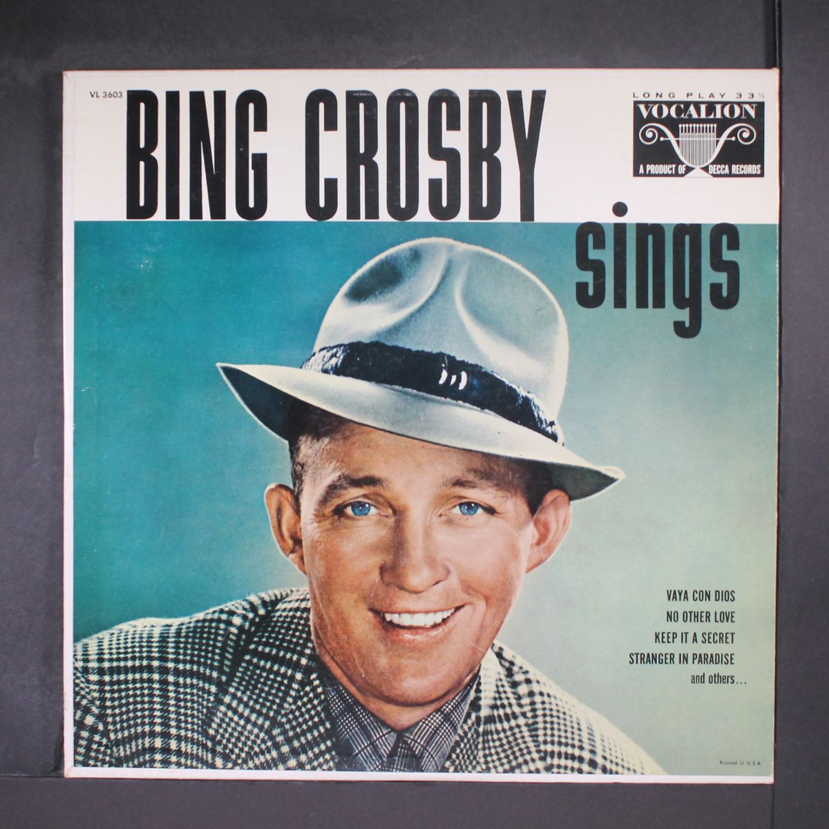 sings by BING CROSBY