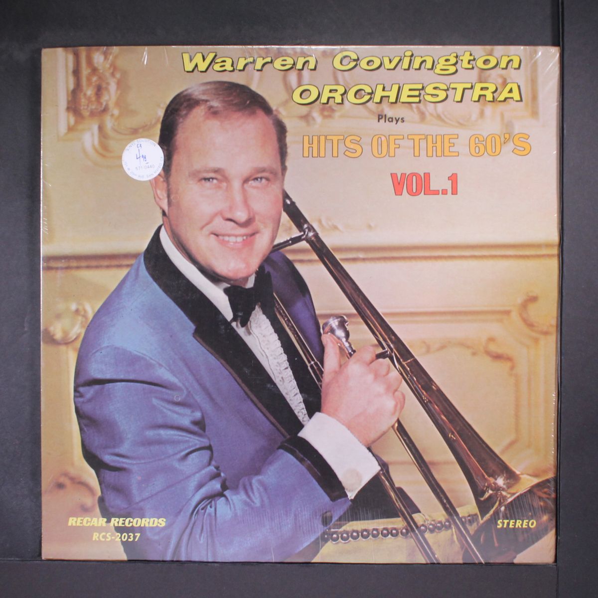 plays hits of the 60s, vol. 1 by WARREN COVINGTON