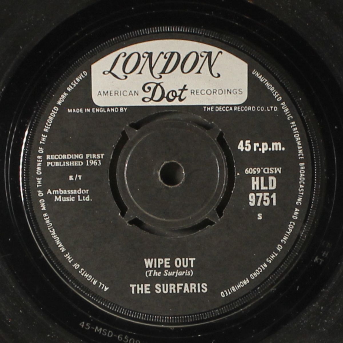 wipe out / surfer joe by SURFARIS