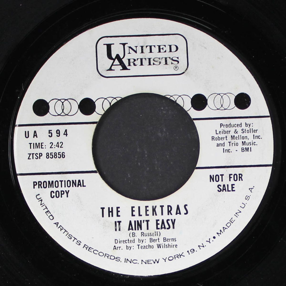 all i want to do is run / it ain't as easy as that by ELEKTRAS