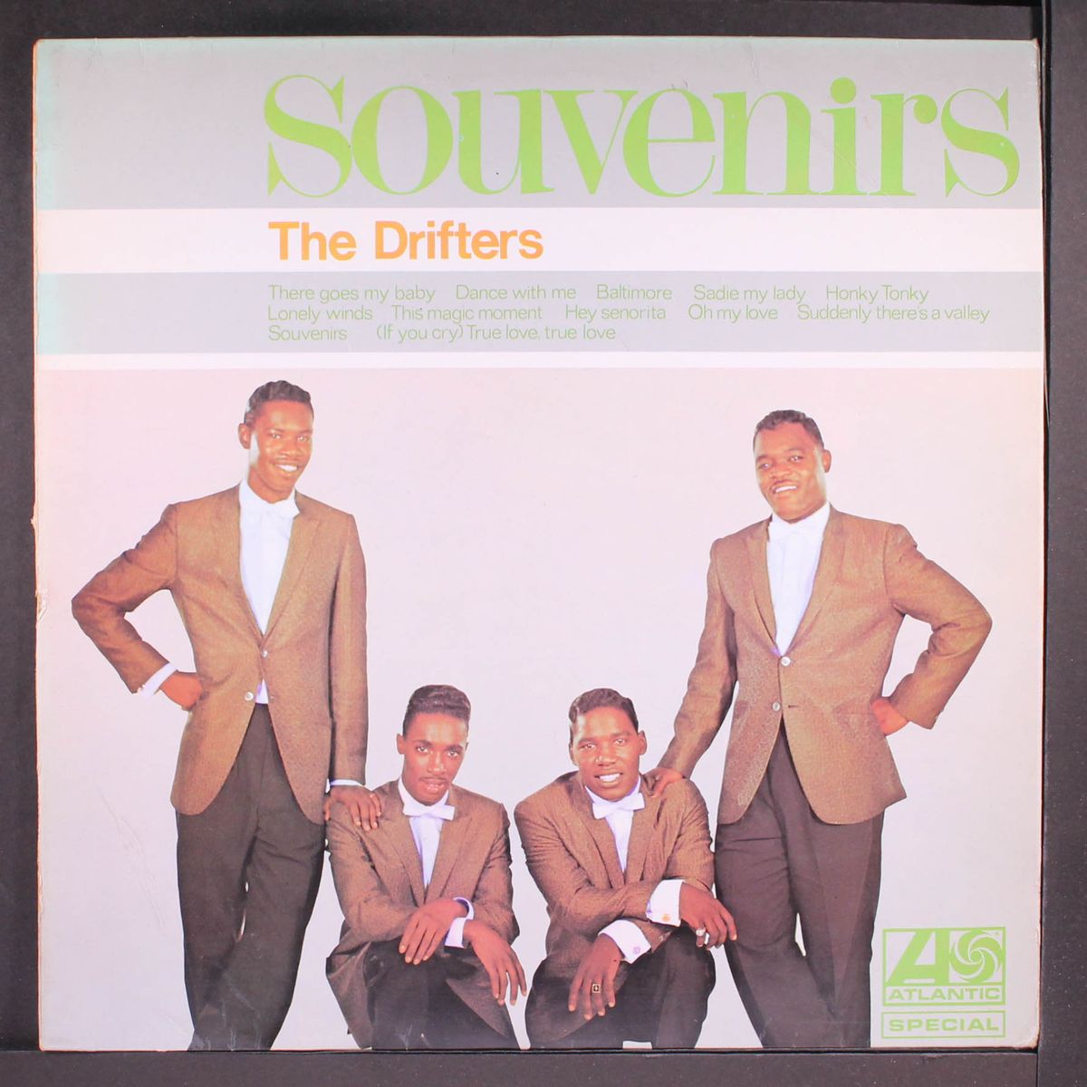 souvenirs by DRIFTERS