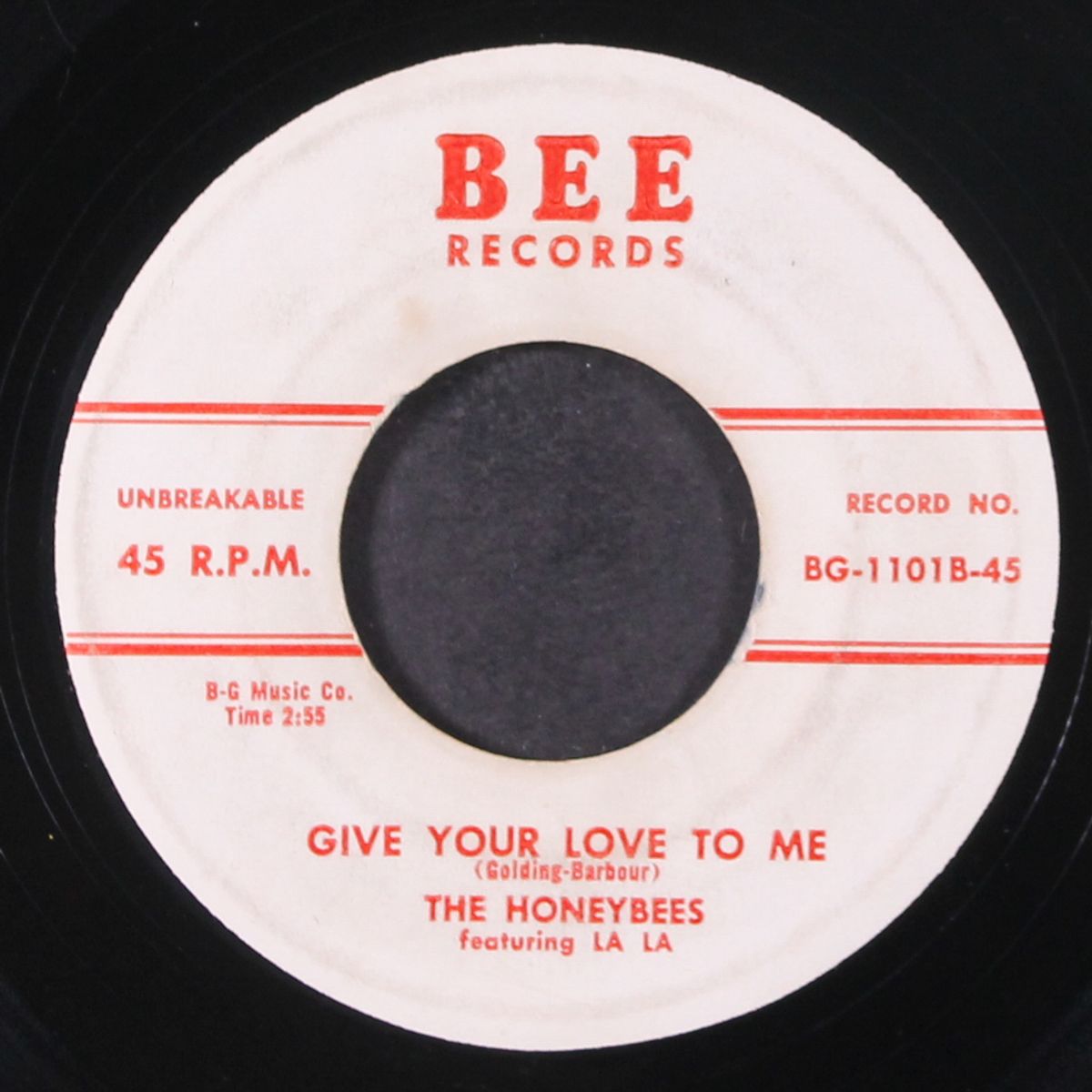 kiss me my love / give your love to me by HONEYBEES