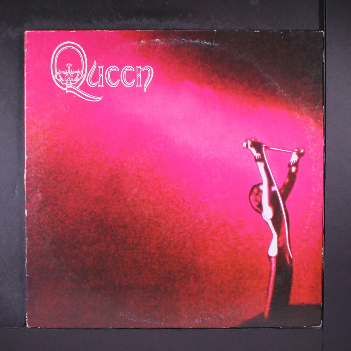 queen by QUEEN