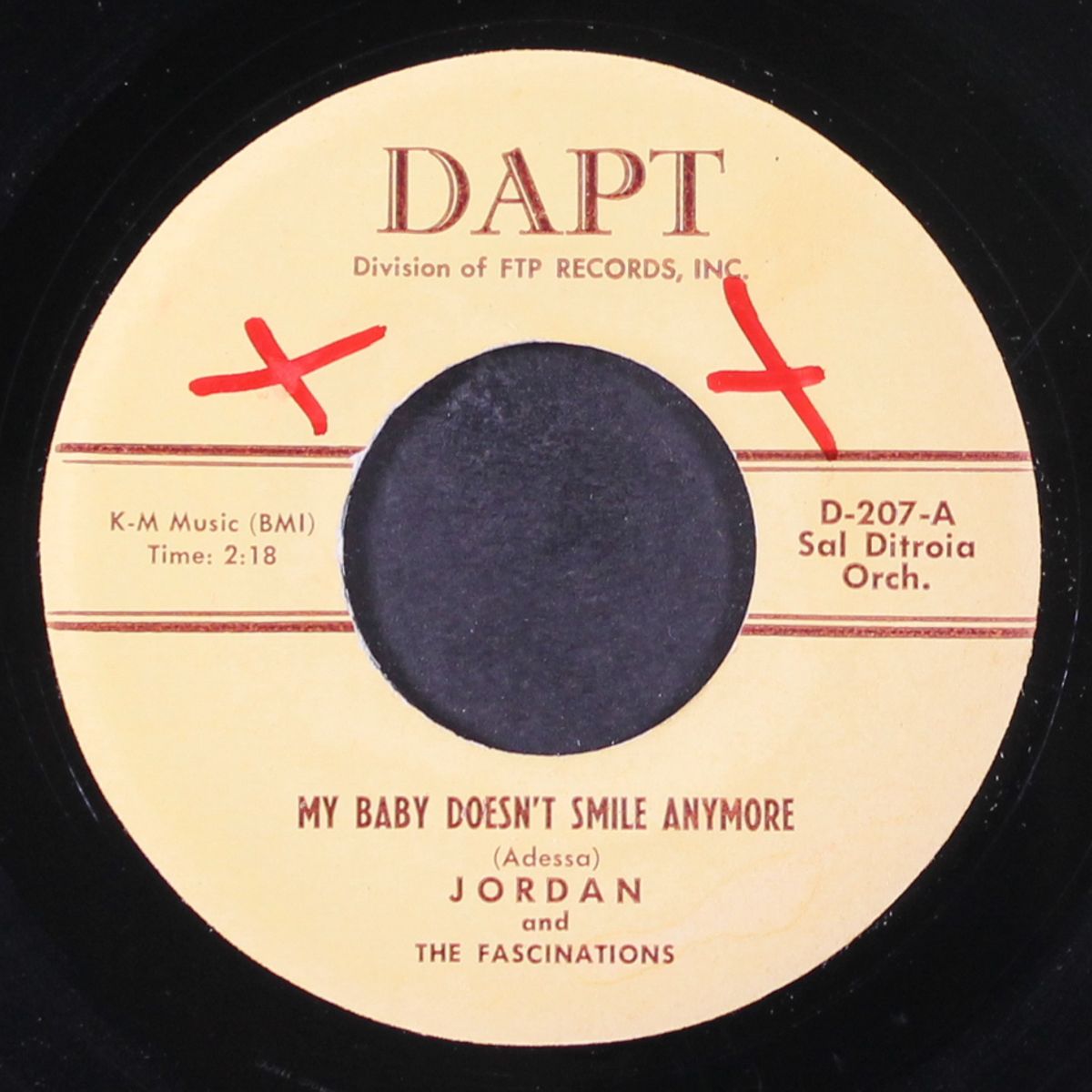 my baby doesn't smile anymore / love will make your mind go wild by JORDAN & FASCINATIONS