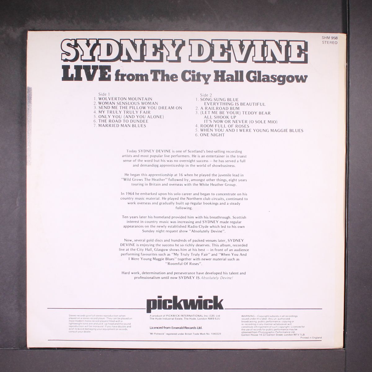 live from the cuty hall glasgow by SYDNEY DEVINE