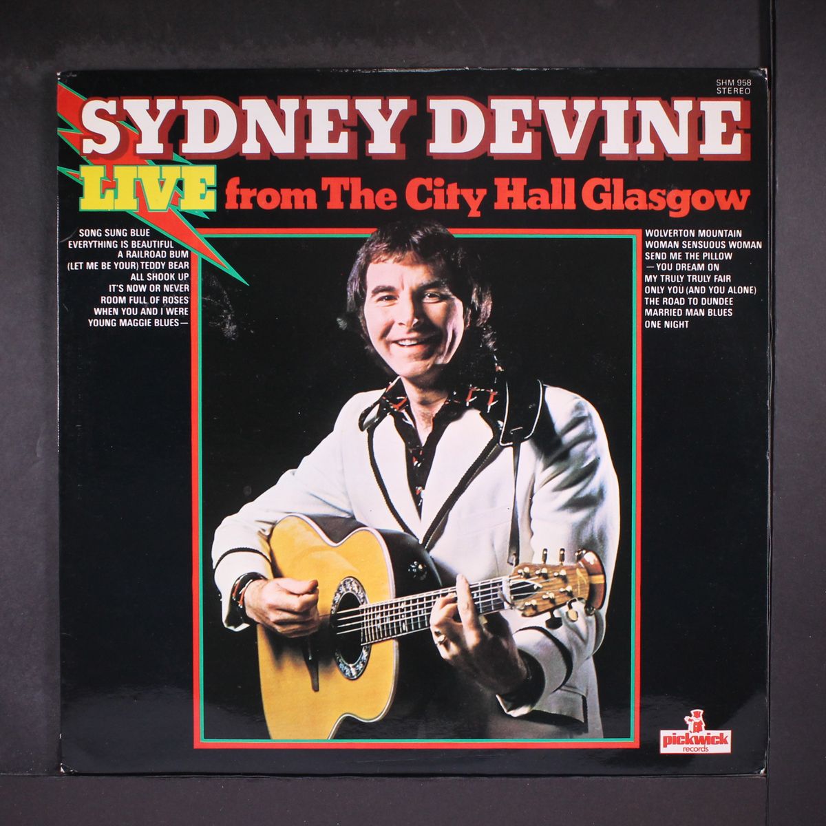 live from the cuty hall glasgow by SYDNEY DEVINE