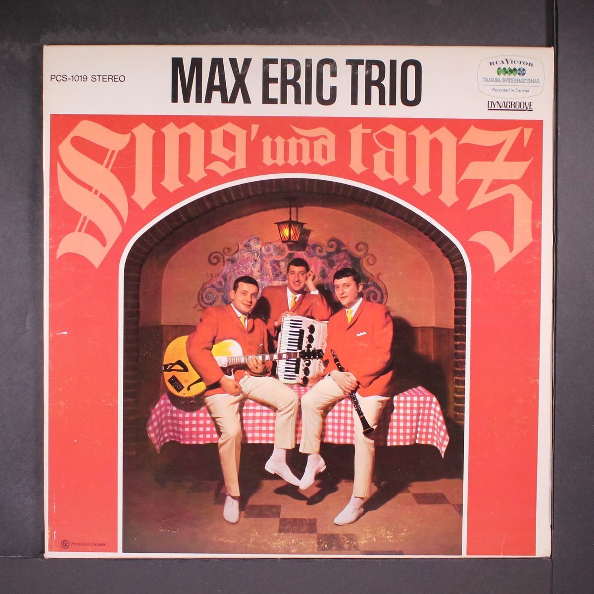 sing und tanz by MAX ERIC TRIO