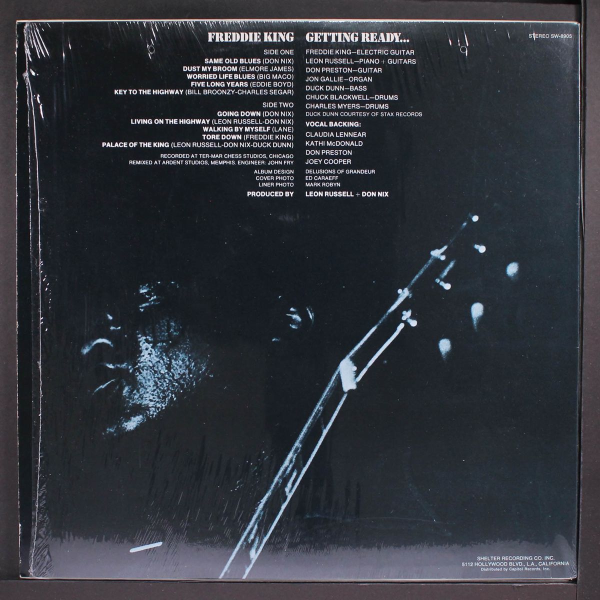 getting ready... by FREDDIE KING