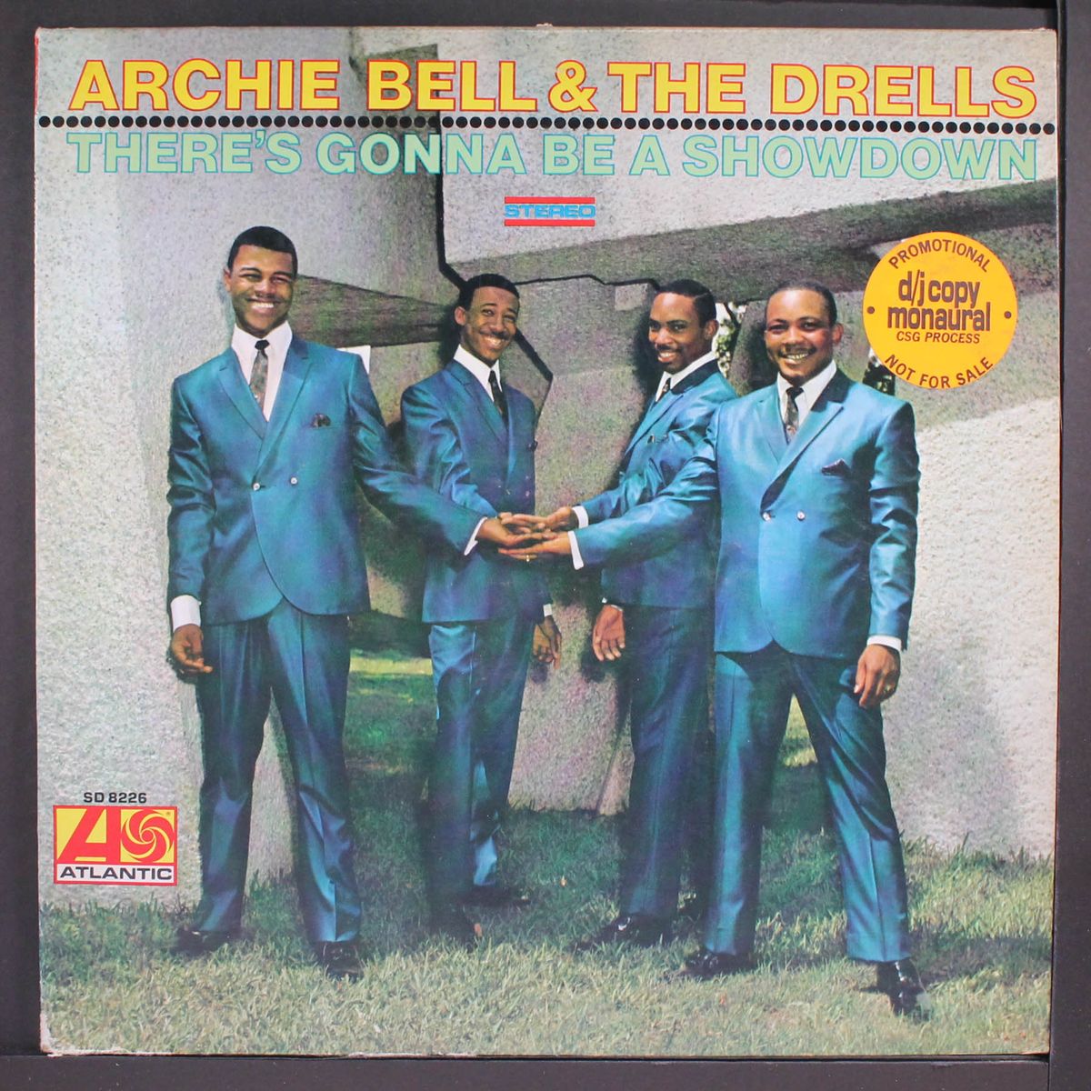 there's gonna be a showdown by ARCHIE BELL & DRELLS