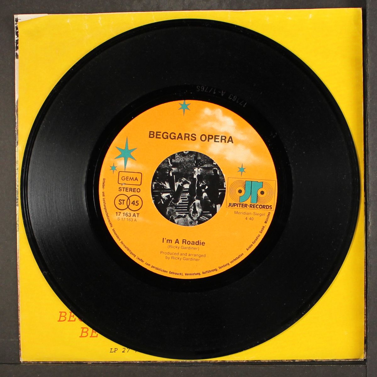 i'm a roadie / bar room pearl by BEGGARS OPERA