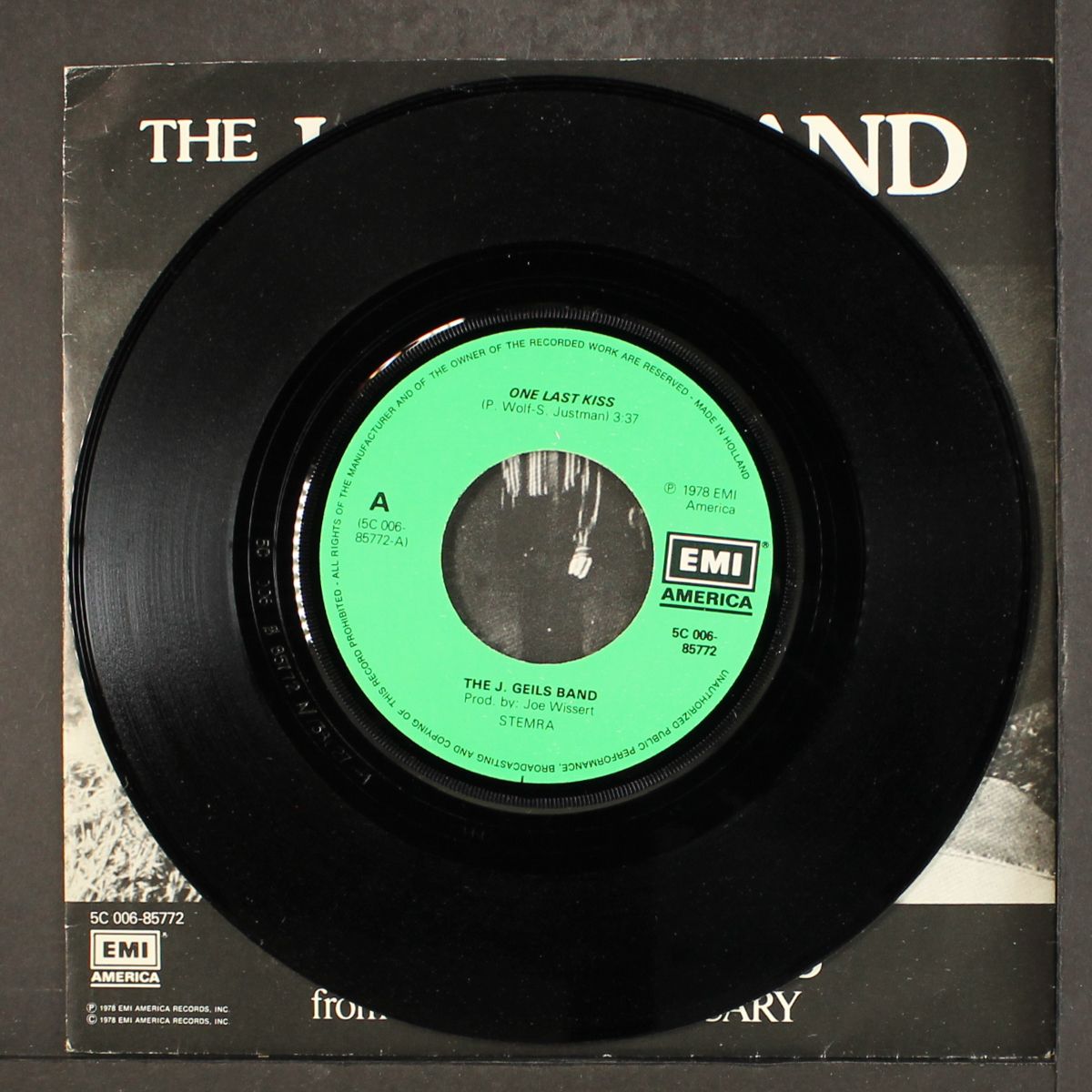 one last kiss by J. GEILS BAND