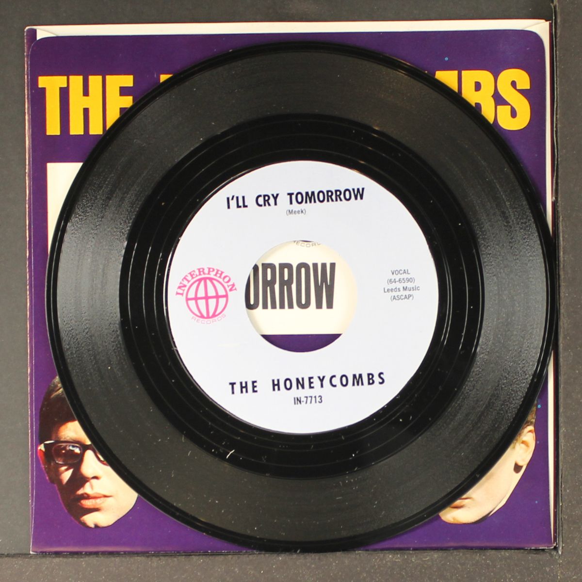 i'll cry tomorrow by HONEYCOMBS