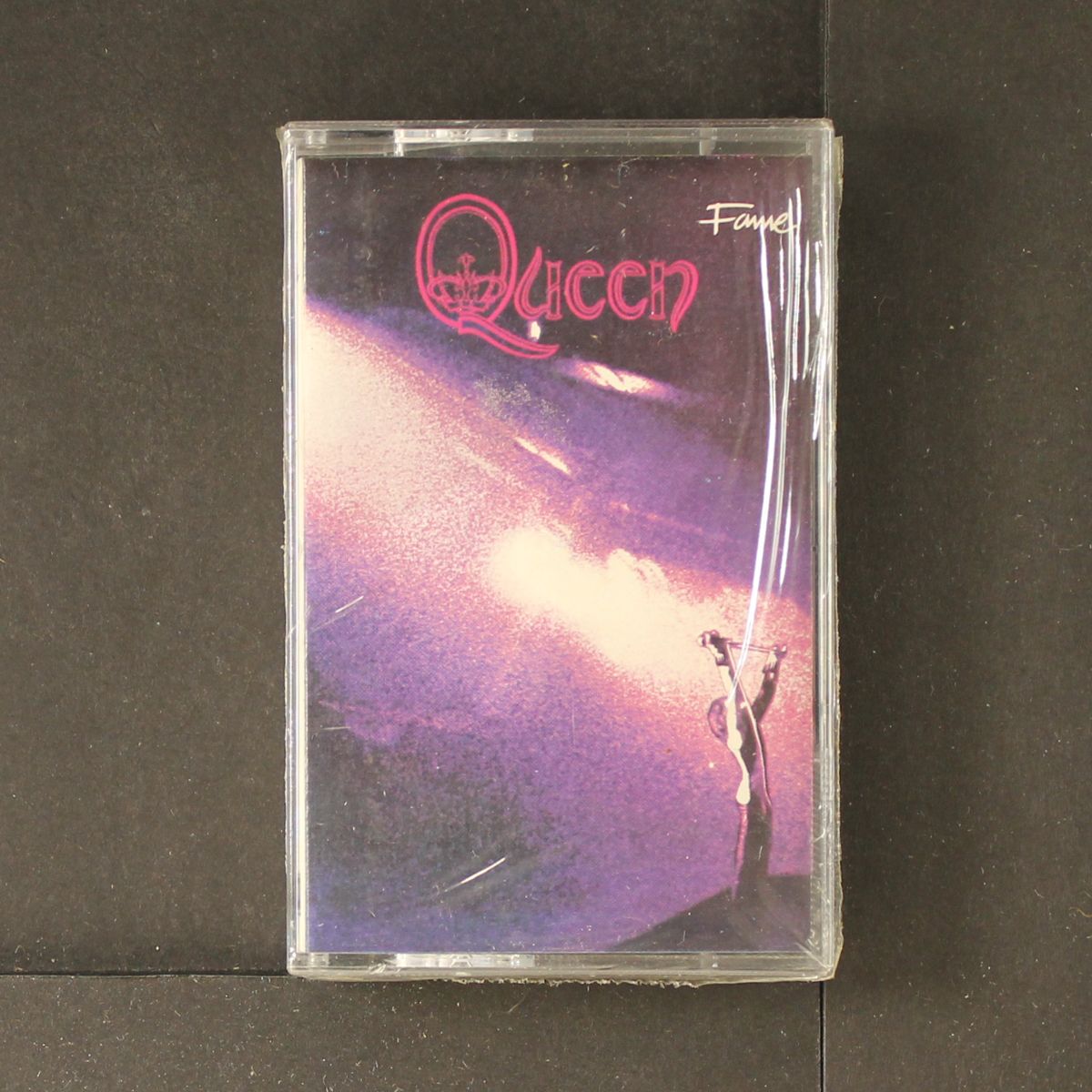 queen by QUEEN