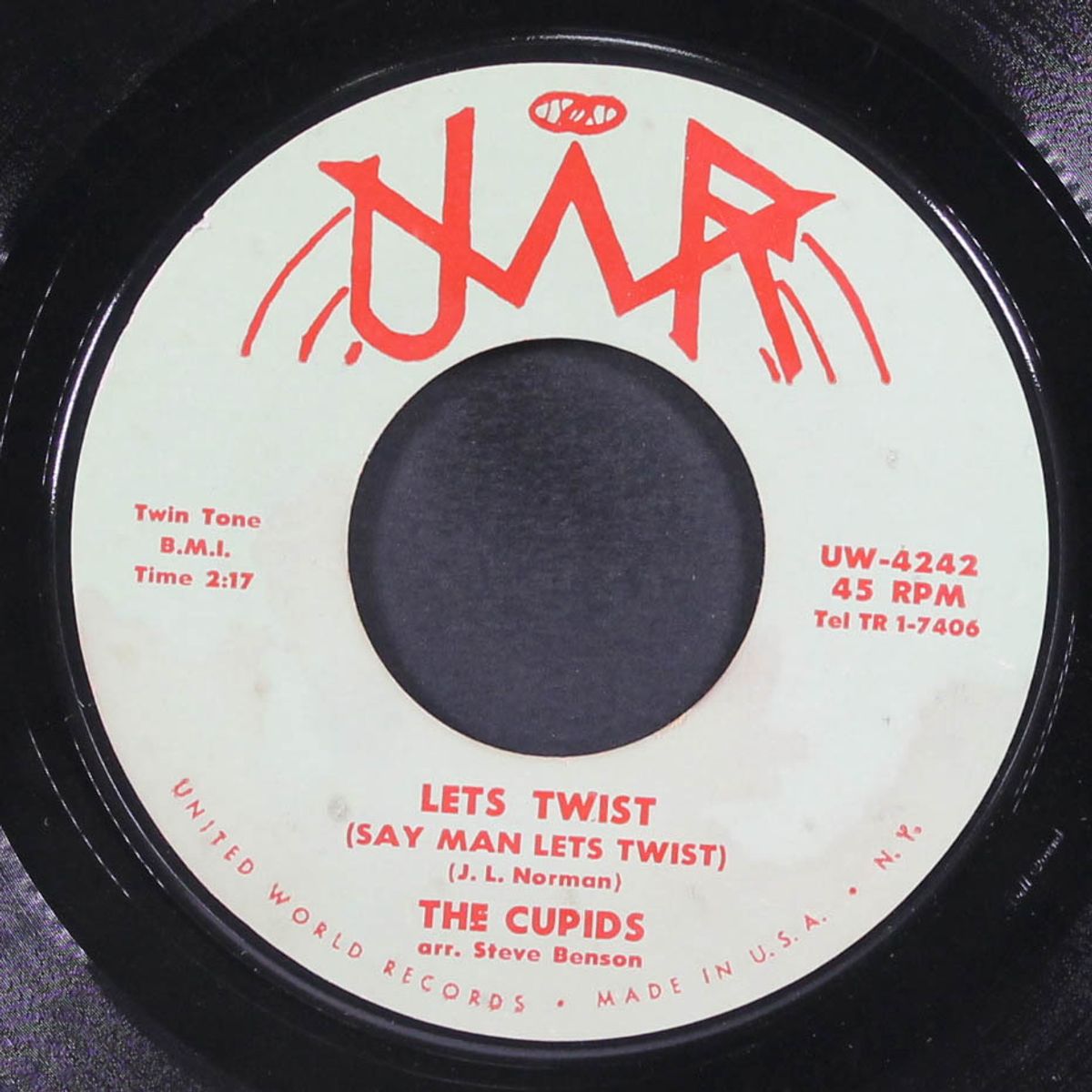 true love true love / let's twist by CUPIDS