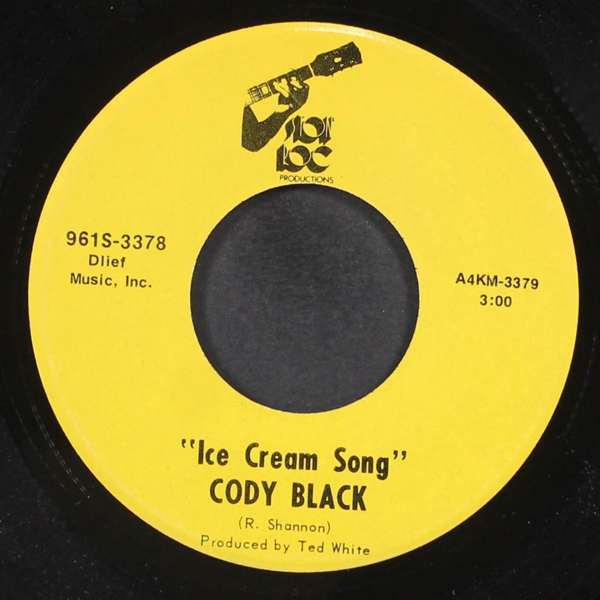i still love you / ice cream song by CODY BLACK