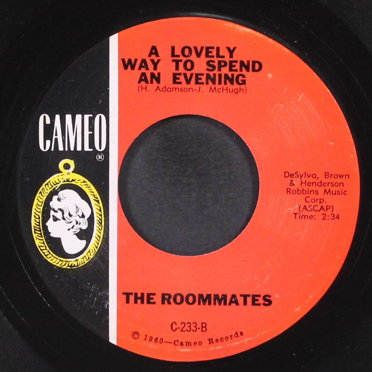 sunday kind of love / a lovely way spend an evening by ROOMMATES