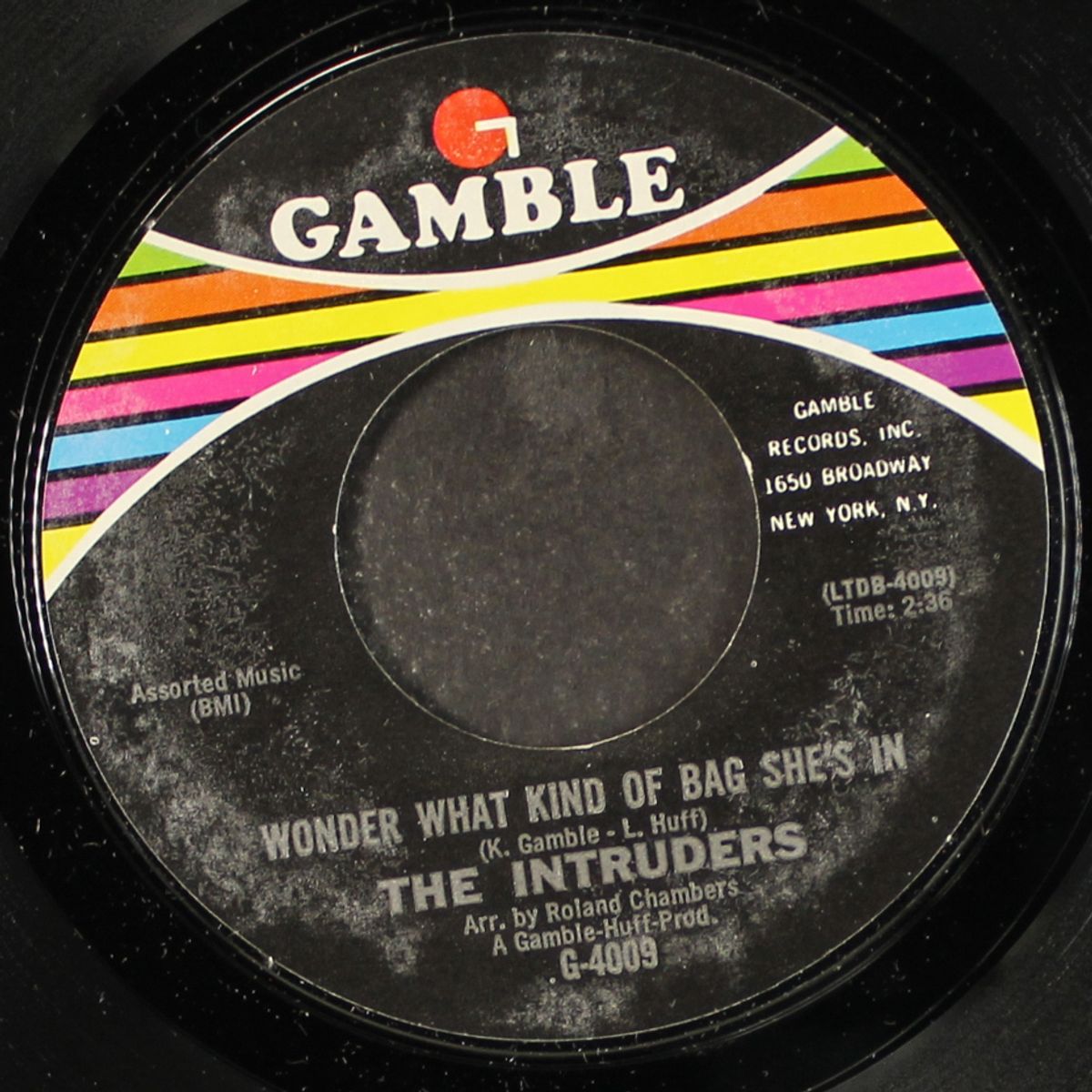 i'm girl scoutin' / wonder what kind of bag she's in by INTRUDERS