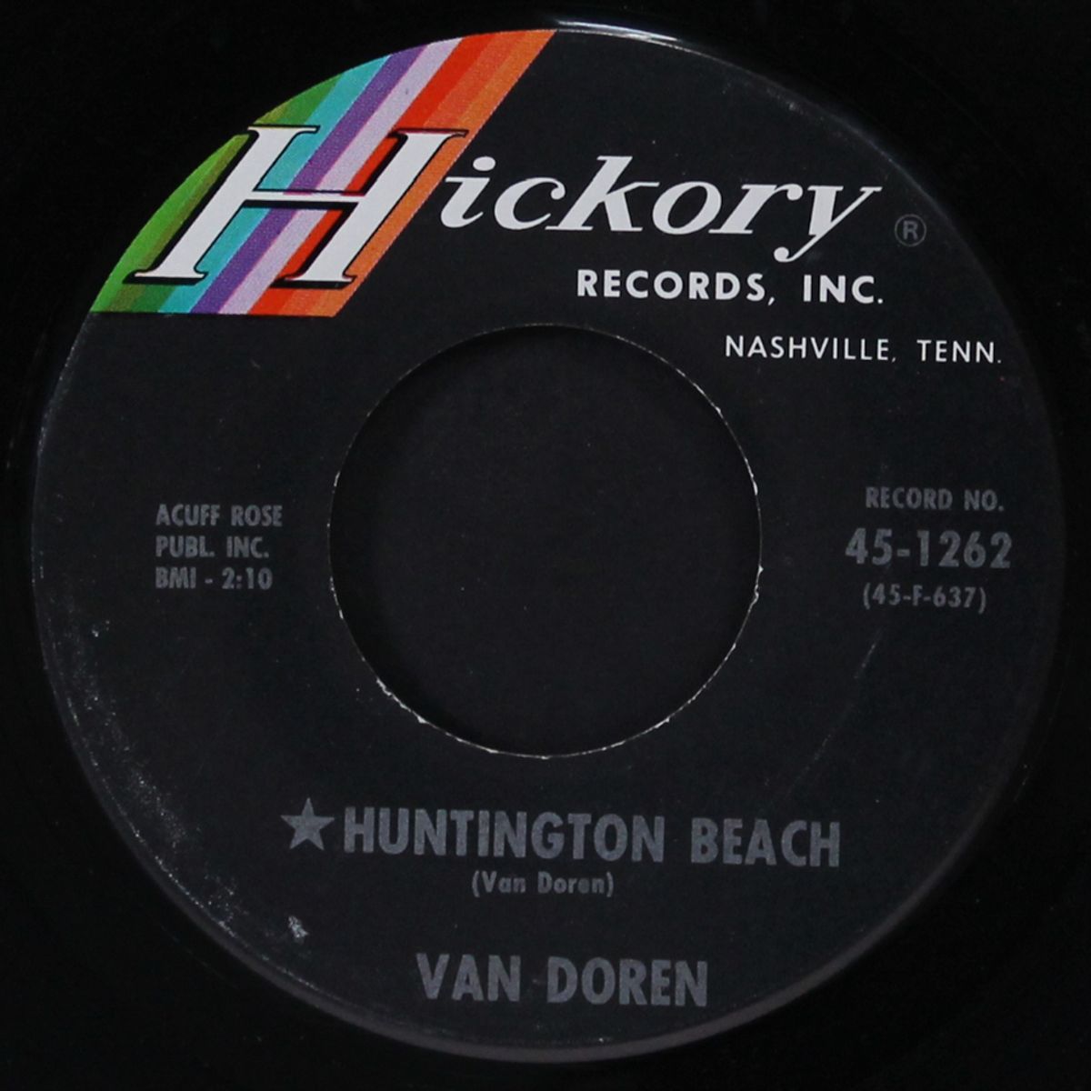 surfin' liza / huntington beach by VAN DOREN