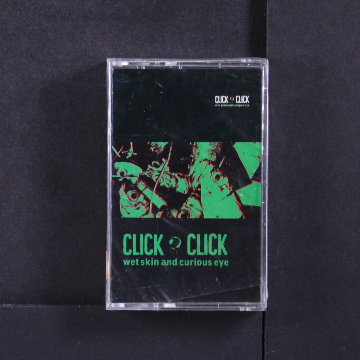 wet skin and curious eye by CLICK CLICK