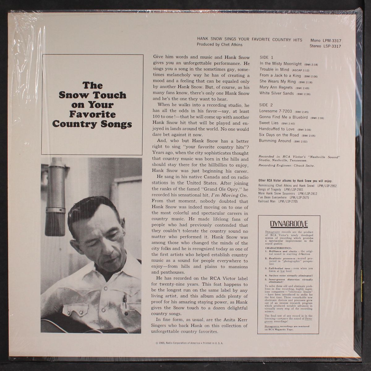 sings your favorite country hits by HANK SNOW