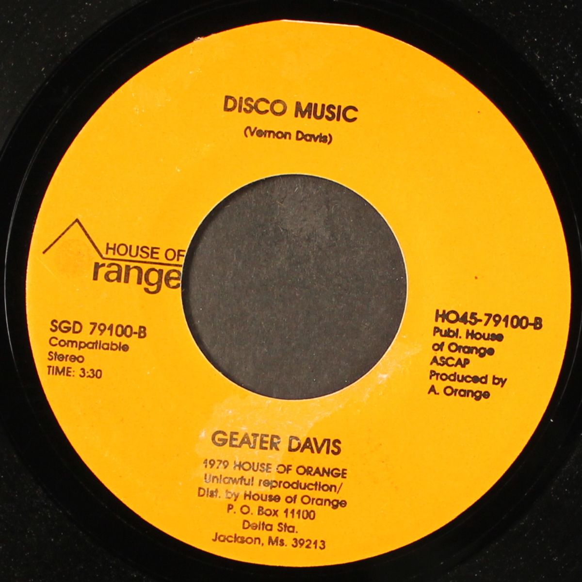 i'll play the blues for you / disco music by GEATER DAVIS