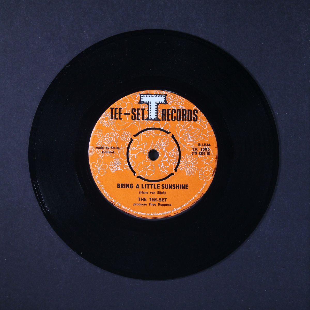 now's the time / bring a little sunshine by TEE-SET