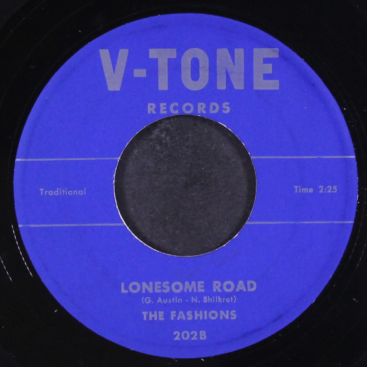 i'm dreaming of you / lonesome road by FASHIONS