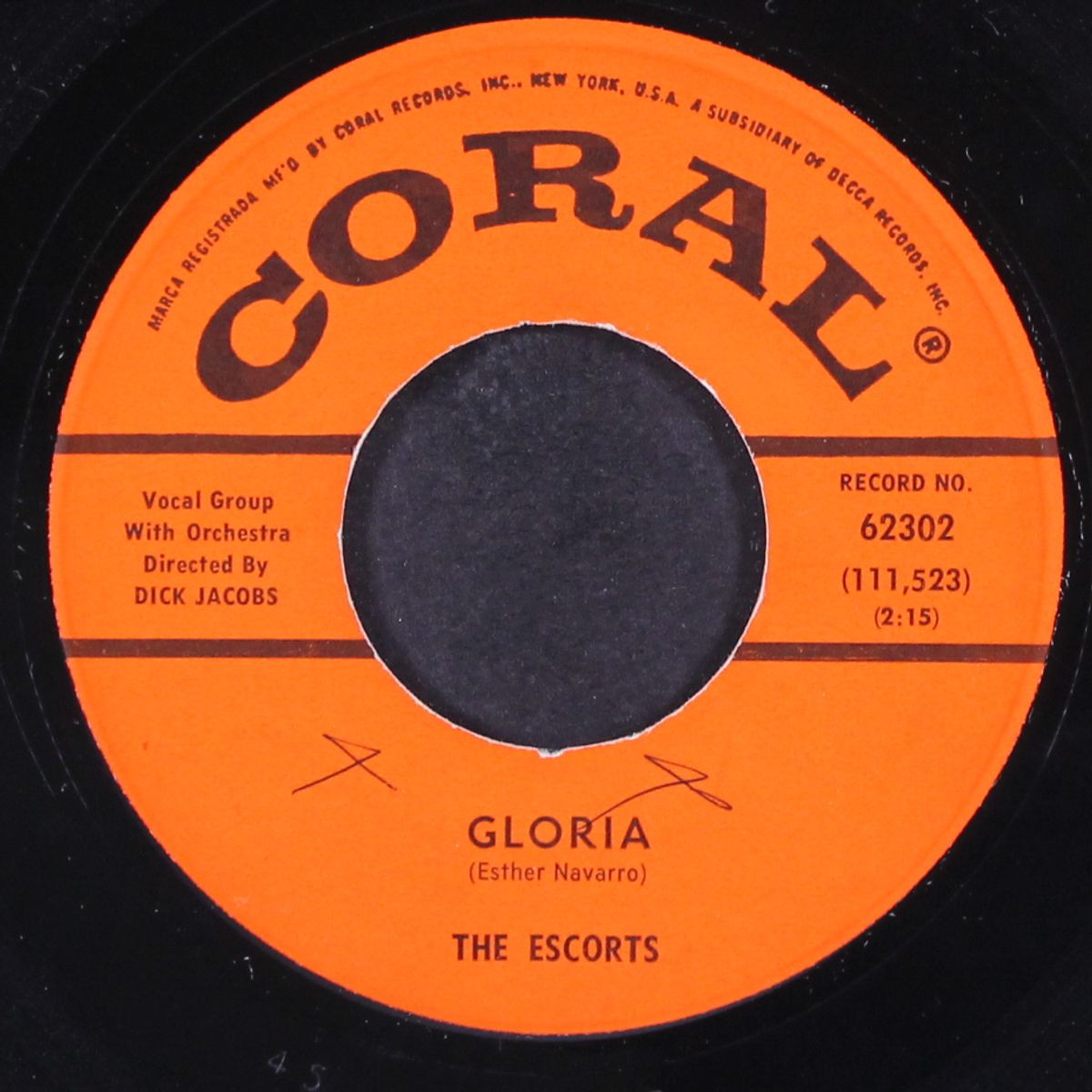 gloria / seven wonders of the world by ESCORTS