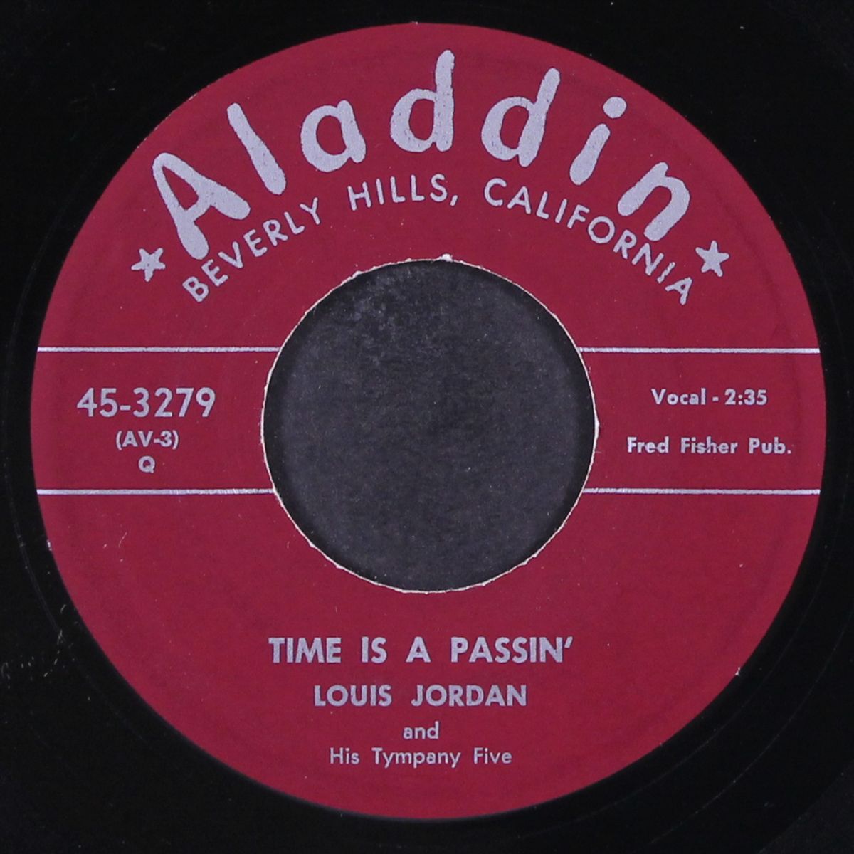 gal, you need a whippin' / time is a passin' by LOUIS JORDAN