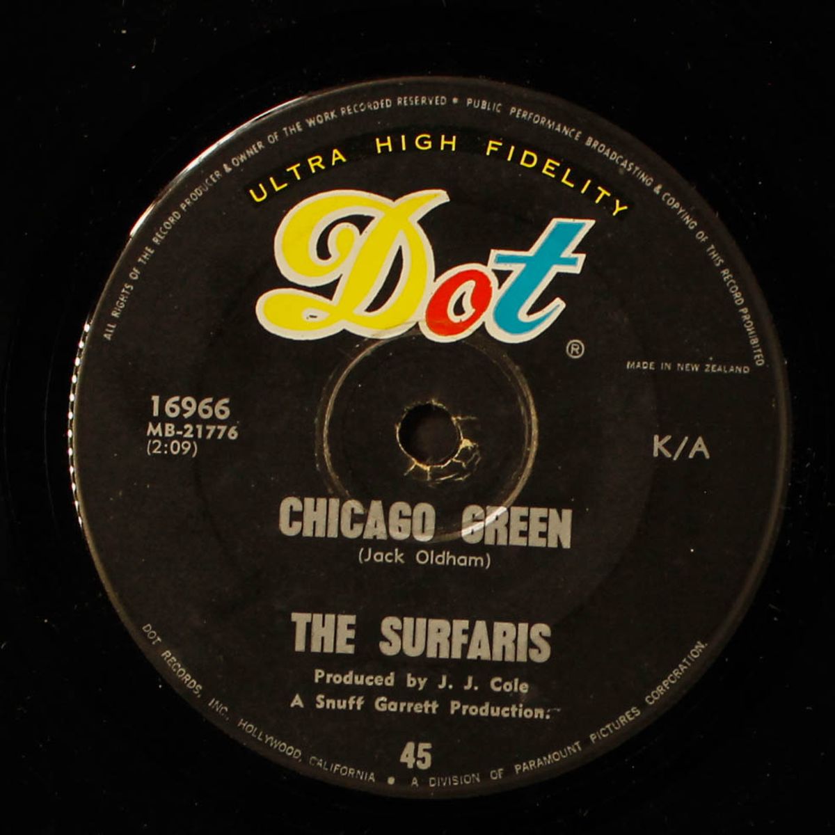 show biz / chicago green by SURFARIS