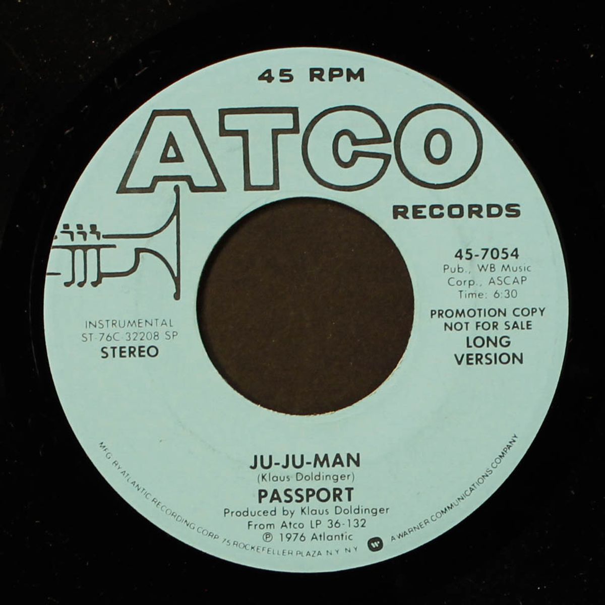 ju-ju man / short by PASSPORT