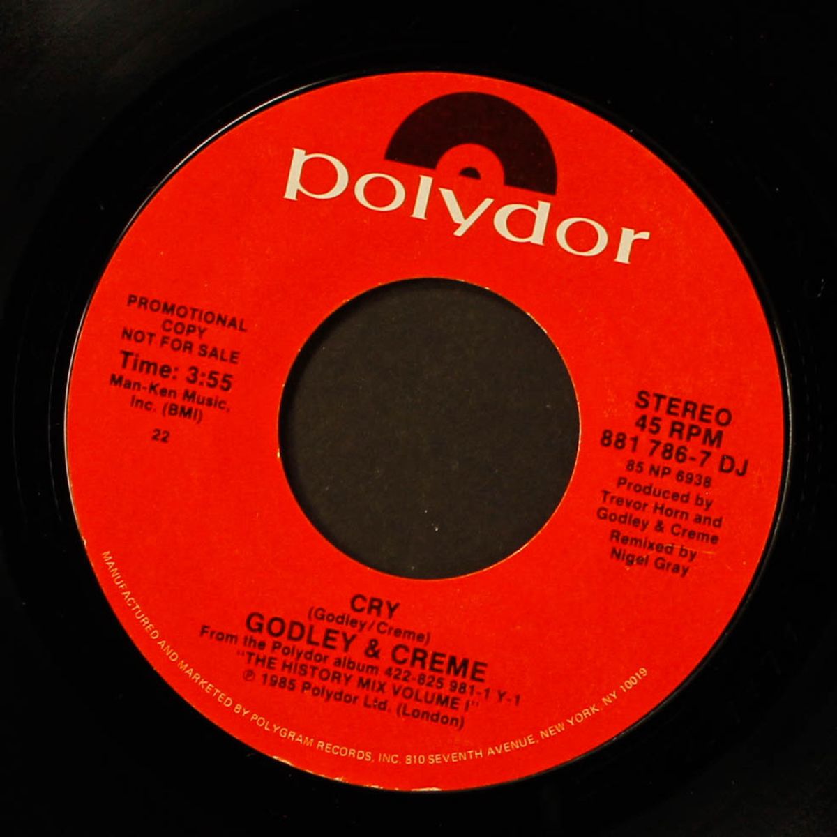 cry / same by GODLEY & CREME