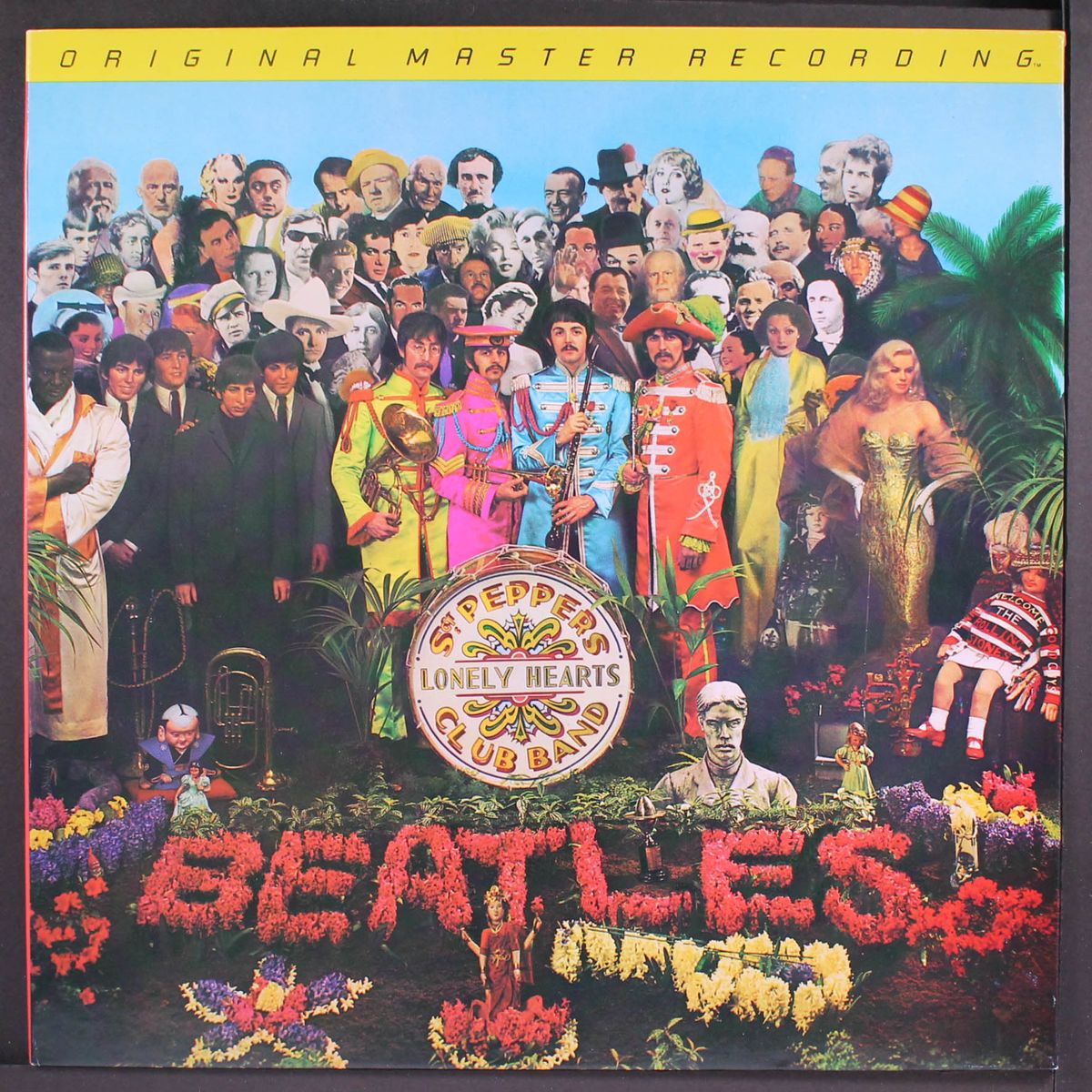 sgt. pepper's lonely hearts club band by BEATLES