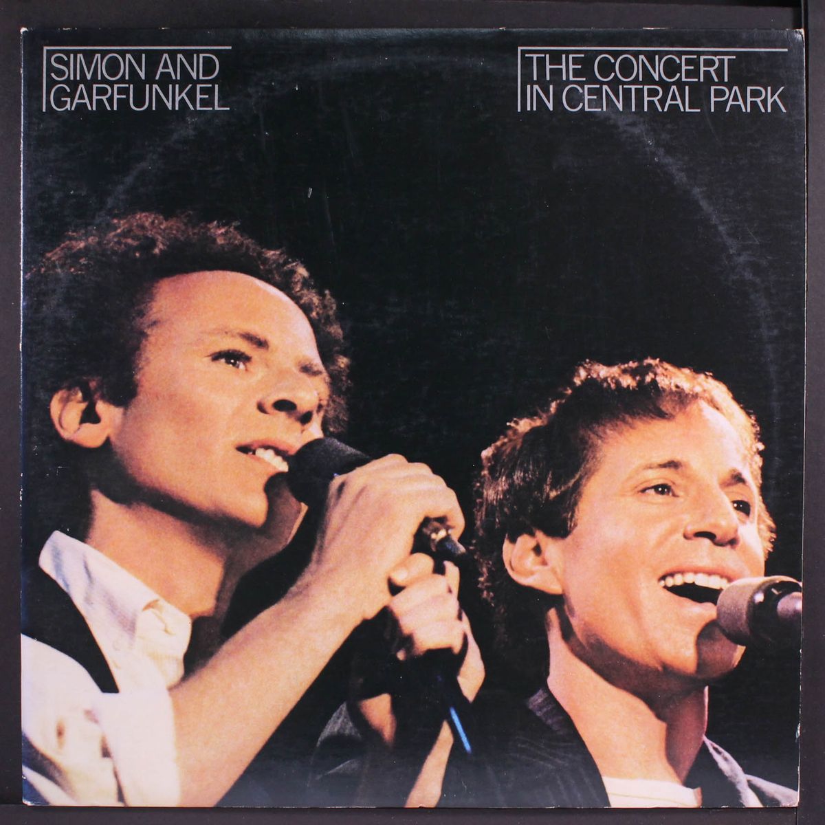 the concert in central park by SIMON & GARFUNKEL
