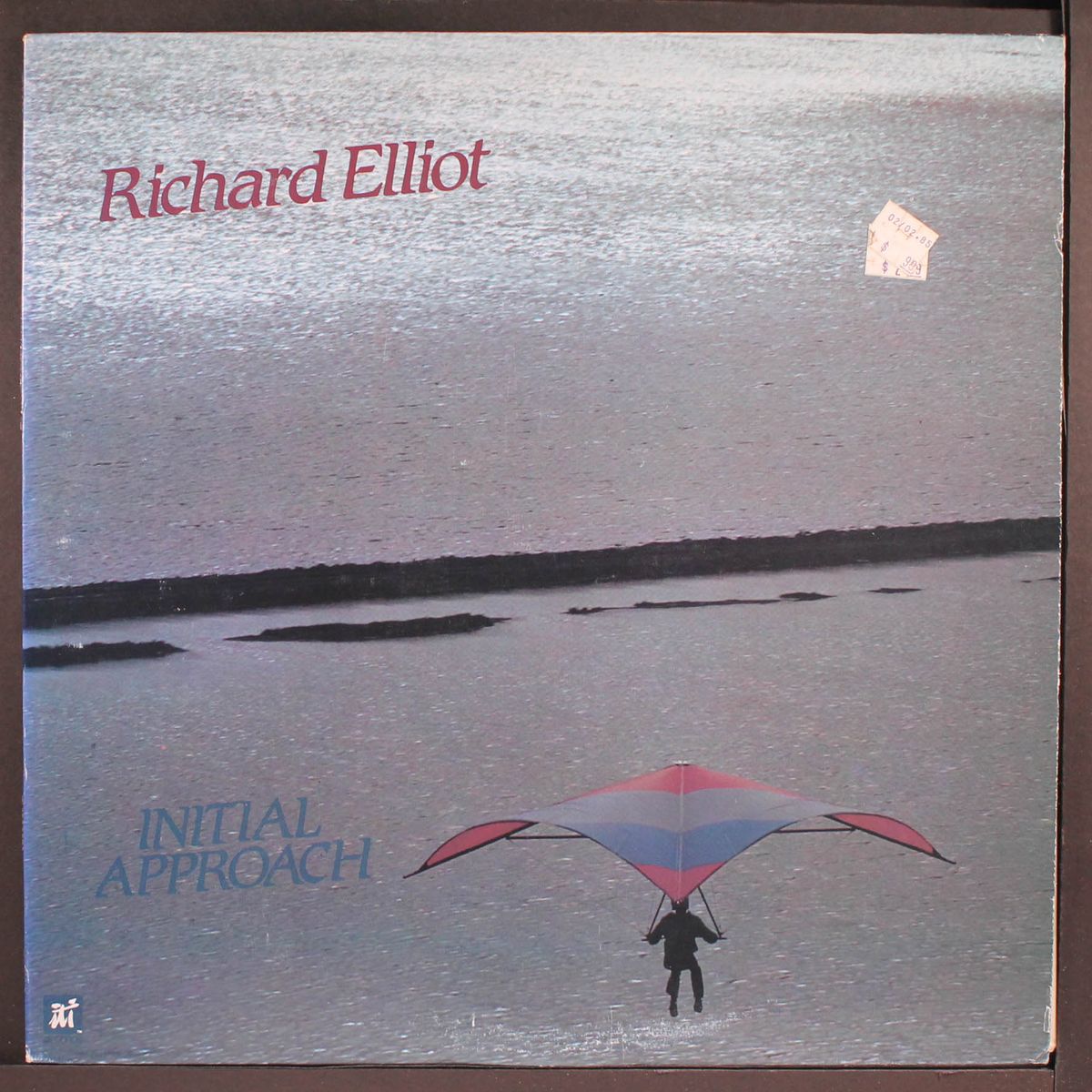 initial approach by RICHARD ELLIOT