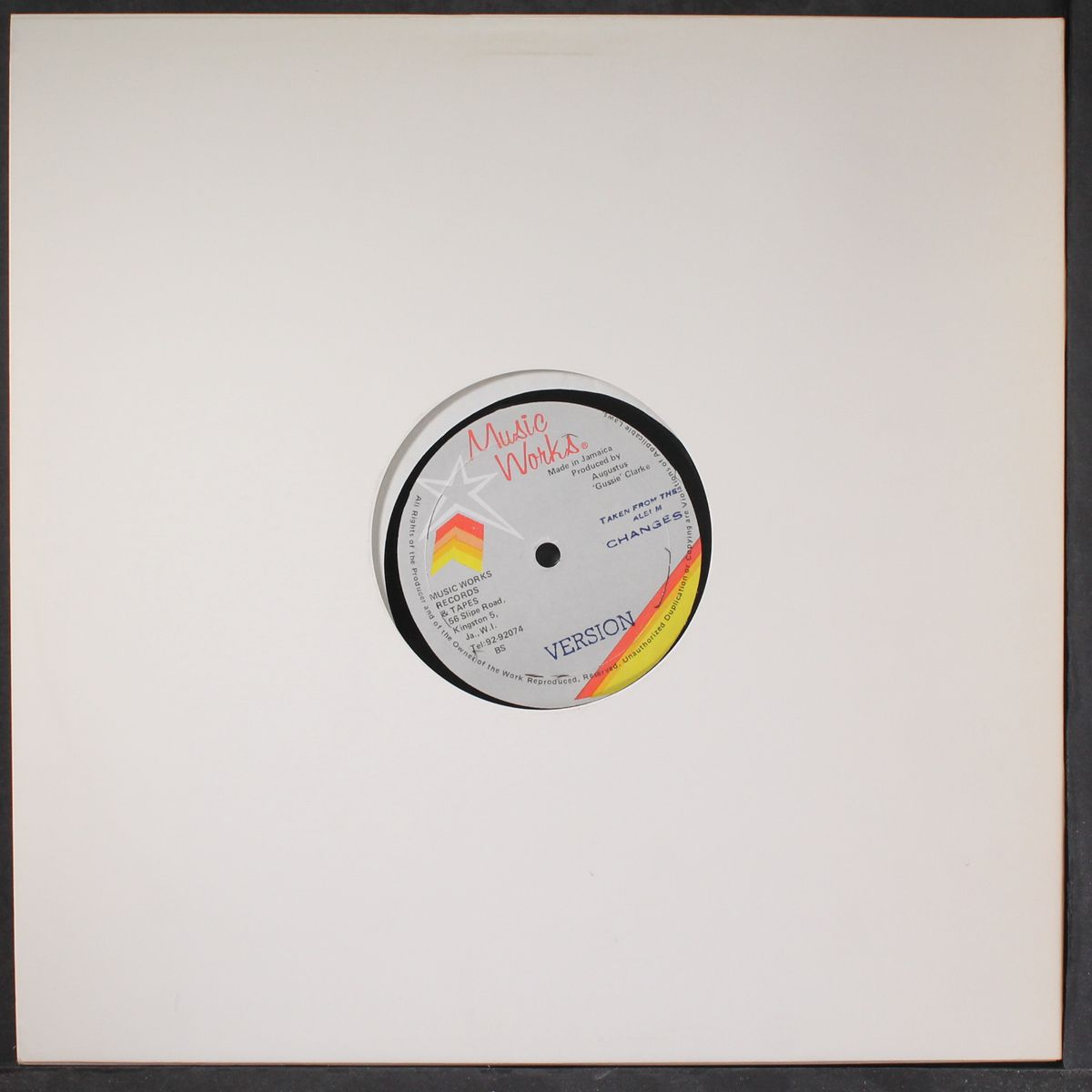 knowledge / version by MIGHTY DIAMONDS