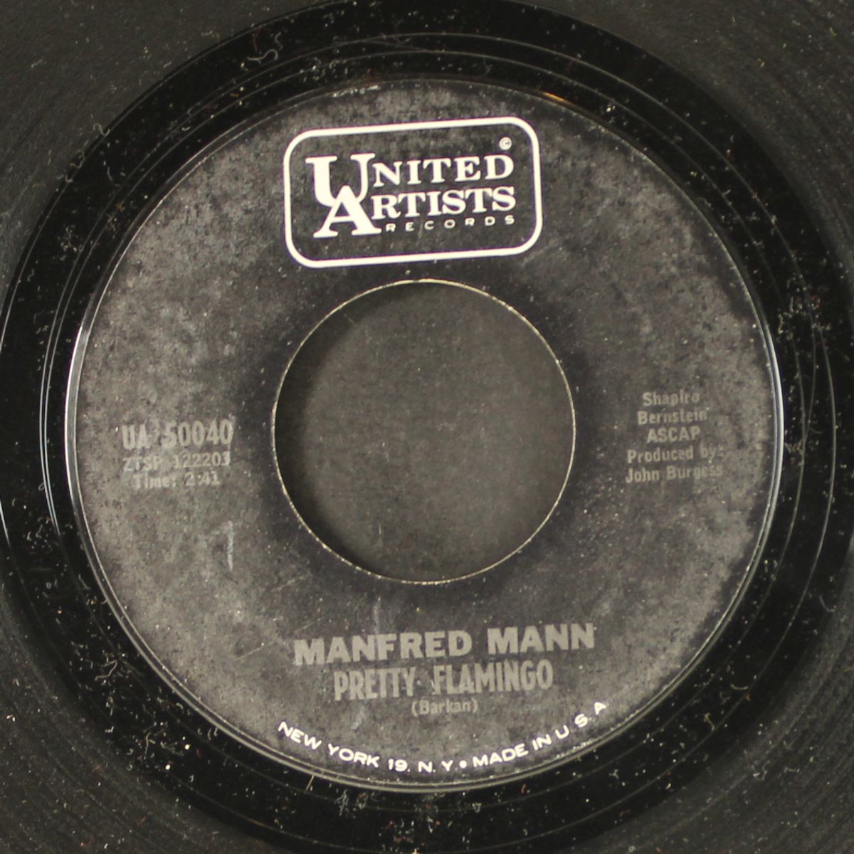 pretty flamingo / you're standing by by MANFRED MANN