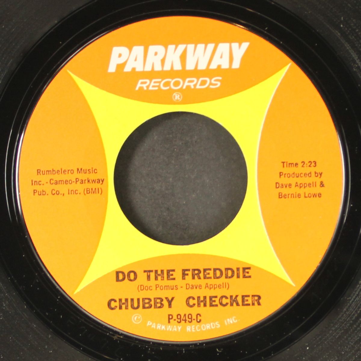 discotheque / do the freddie by CHUBBY CHECKER