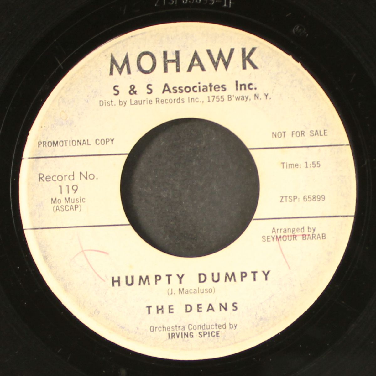 la chiam / humpty dumpty by DEANS