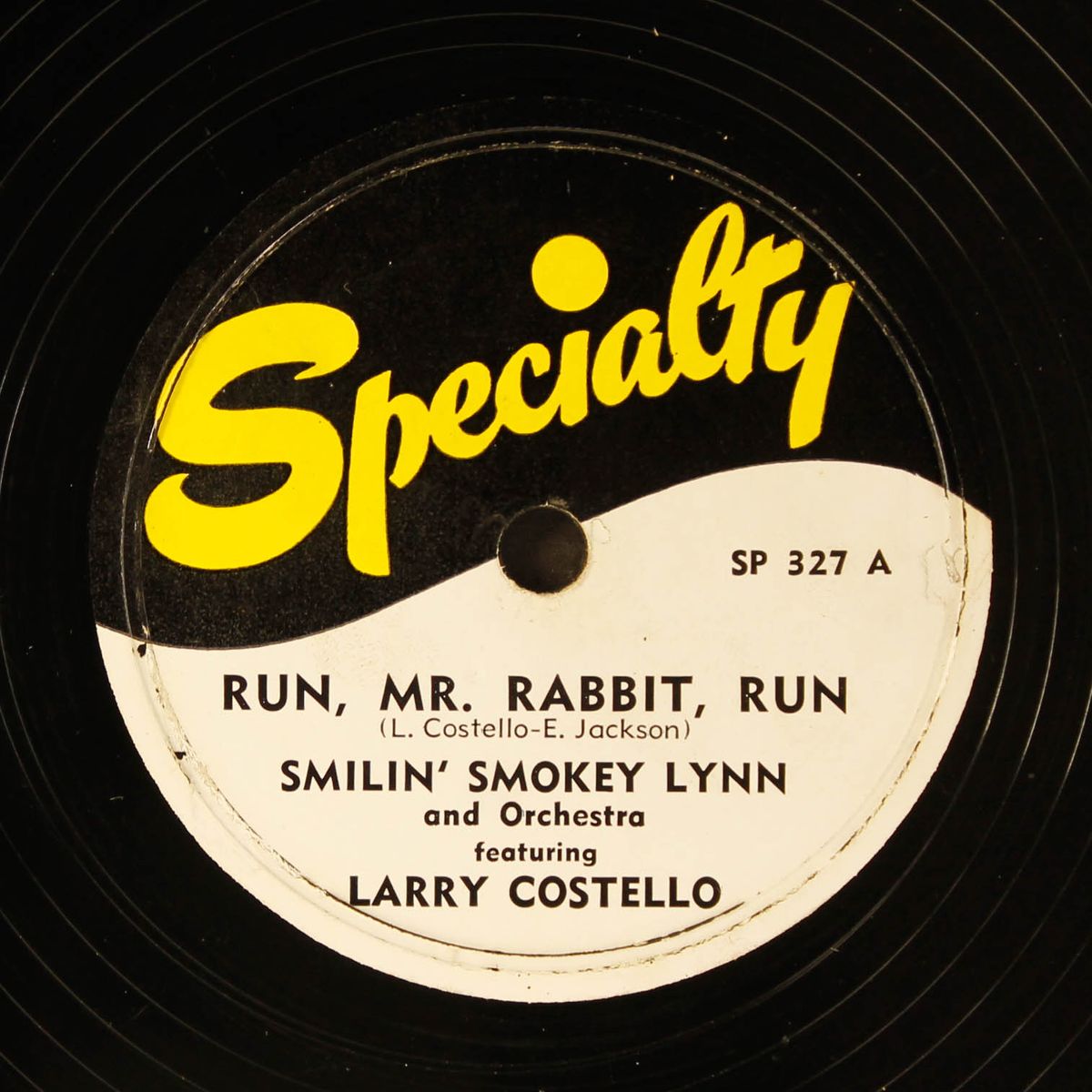 run, mr. rabbit, run / lonesome lover blues by SMILIN' SMOKEY LYNN