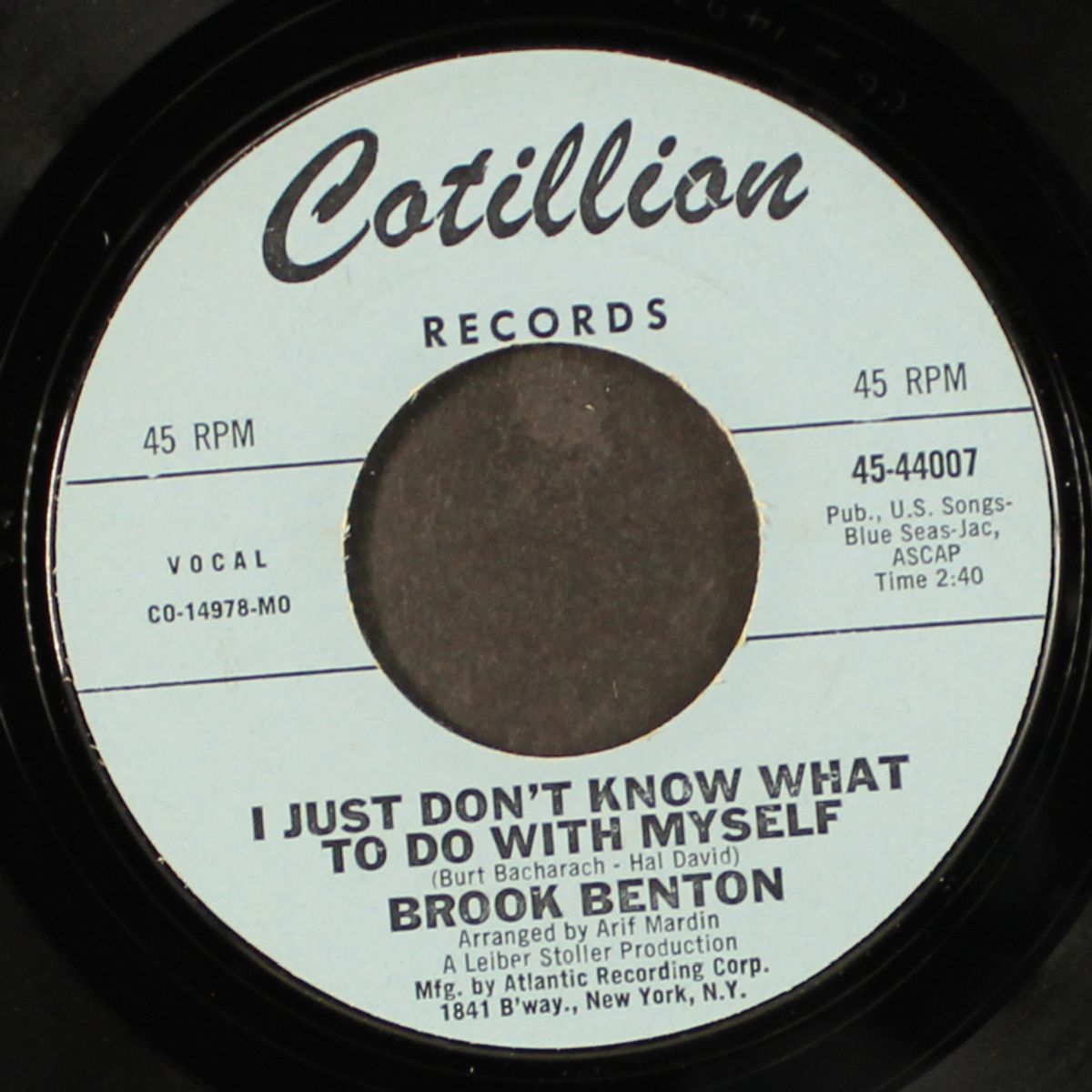 do your own thing / i just don't know what to do with myself by BROOK BENTON
